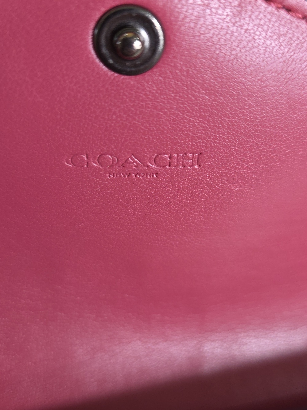 COACH 57536 PINK CROSSGRAIN LEATHER COLORBLOCK SOFT WALLET VGUC - Picture 11 of 16